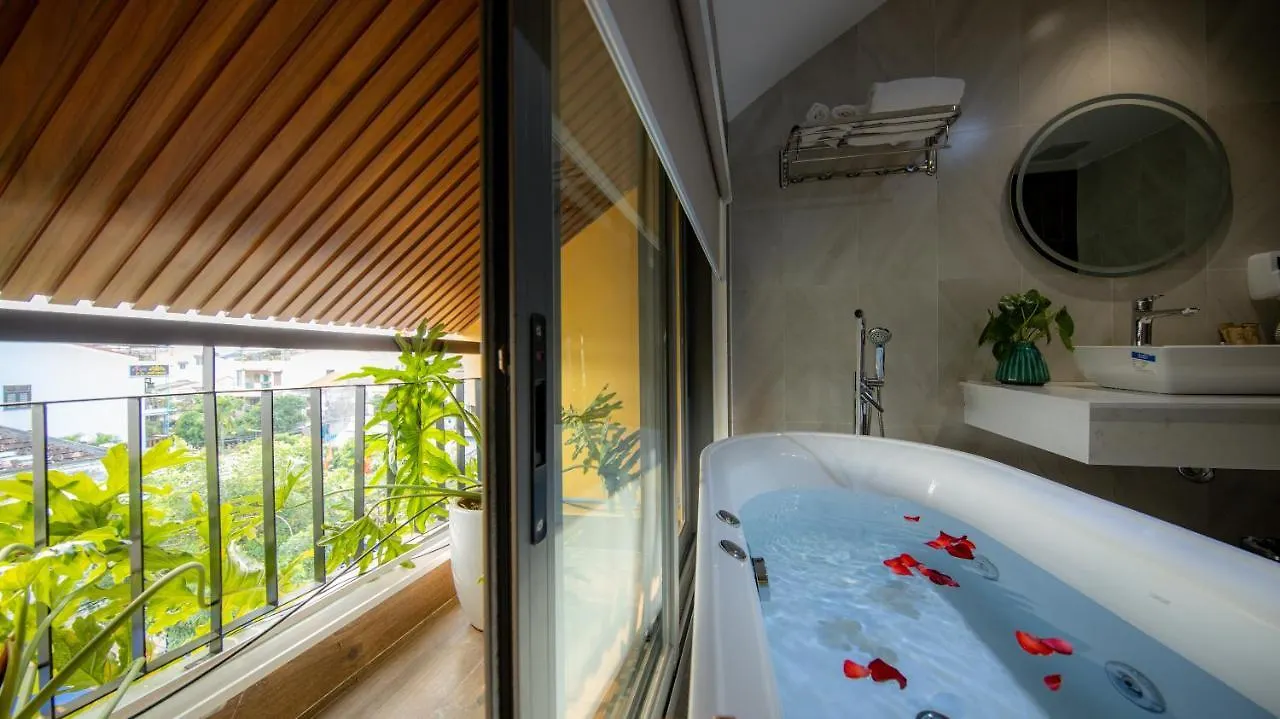 Hoianan Boutique Hotel ホイアン 4*,